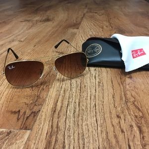 Raybands Aviator Sunglasses